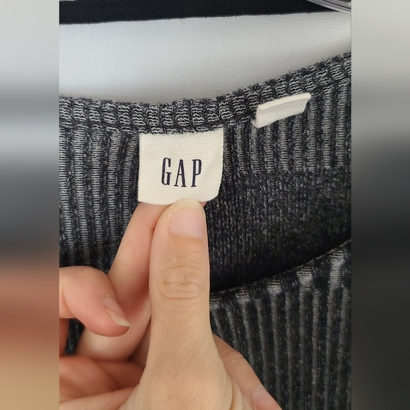 GAP Dress - size M - Picture 3 of 5